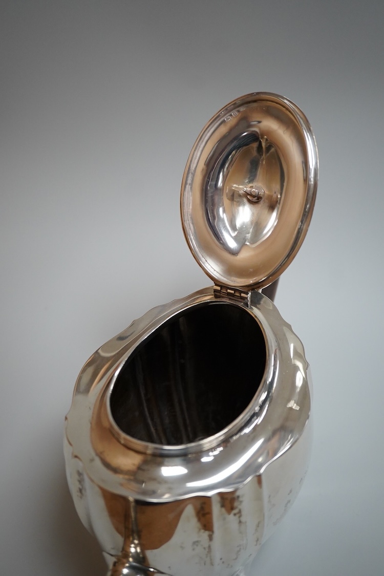 A George V silver three piece oval tea set, by S. Blanckensee & Son, Birmingham, 1918/19, gross weight 31oz.